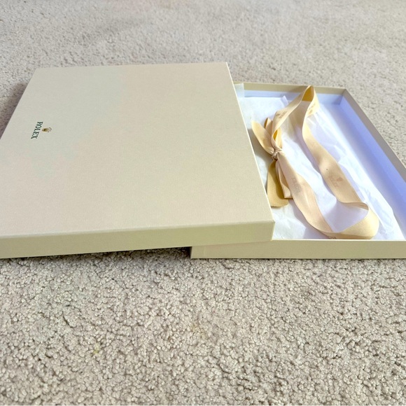 Rolex Scarf Box - Picture 2 of 9